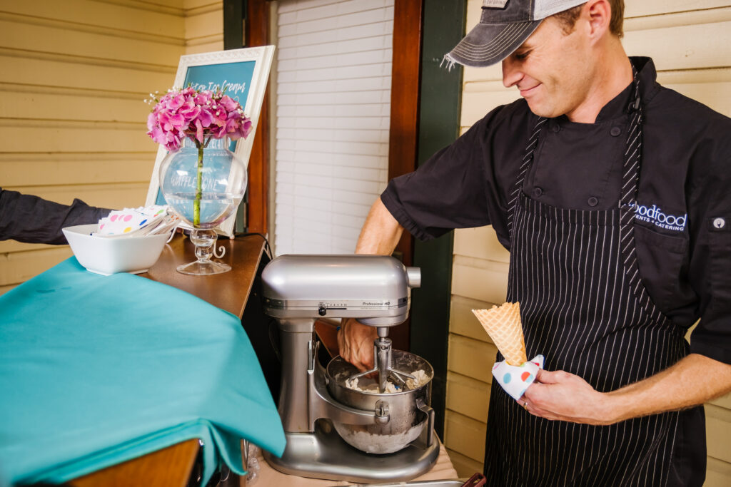 liquid nitrogen ice cream catering in Tampa, Clearwater, St. Pete, Lakeland